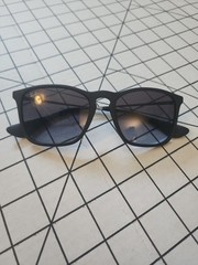 Ray-Ban Chris Sunglasses Black Polarized RB 4187 Read