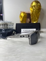 Oakley Holbrook Polarized Sunglasses Transparent Grey Frame Black Lens UV400 New