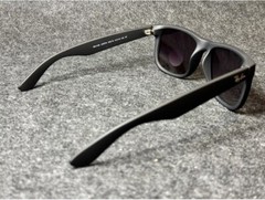 New Ray-Ban Justin RB4165 Matte Black/ Gradient Grey 54mm Sunglasses