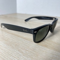 Ray-Ban RB2132 New Wayfarer Sunglasses Polarized Lenses 901/58 55-18 Black READ
