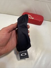 Oakley Tincan Polarized Sunglasses AS SEEN SEE PHOTOS AND DETAILS