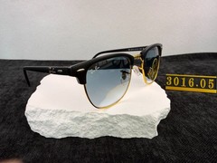 Ray-Ban RB3016 Clubmaster Sunglasses, Black & Gold Frame, Blue Gradient G-15 Len