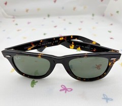 Ray-Ban Sunglasses RB2140 902 Original Wayfarer Tortoise Frame Green Lenses 50mm