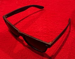Stylish Wood Grain Sunglasses Men or Women