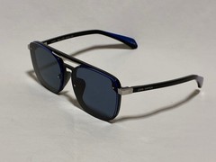 Louis Vuitton Sunglasses Z1022E 9QQ unisex adults fashion accessory logo casual
