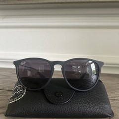 Ray-Ban RB4171 Erika 54mm Polarized Sunglasses Black Frame Gray Gradient Lens