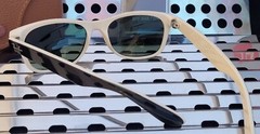 New Ray Ban RB2132 C875New Wayfarer Sunglasses Black on Beige w/55mm G15 Green
