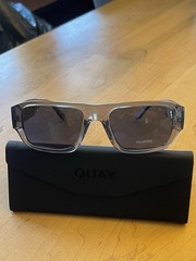 QUAY Sunglasses Night Cap grey/navy Polarized New In Box
