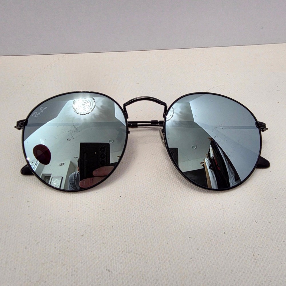 Ray-Ban RB3447 Round Metal Sunglasses 53mm Black Silver Mirror Lens Retro Indie