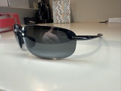 Maui Jim 407-02 Ho’okipa Gloss Black Frame / Grey Polarized Lenses Hookipa #244