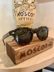 MOSCOT ORIGINALS NYC LEMTOSH  TORTOISE 44mm Round Sunglasses with G-15 Lenses. 