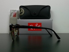 Ray-Ban RB3016 W0365 Clubmaster Sunglasses Black & Gold G-15 51mm Never Worn