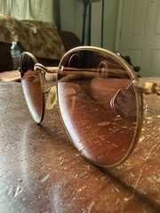 Ray-Ban Made In Italy RB3447 50/21 Gold Round Metal Mirror Pink Sunglasses 💕