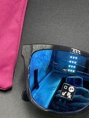 Oakley Frogskin Grey Smoke w/ Prizm Sapphire Lenses Olympic Team China new