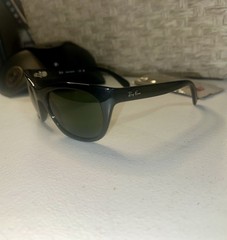 Ray-Ban RB4216 Wrap Sunglasses Black Frame Green Tinted Lenses 135mm Case