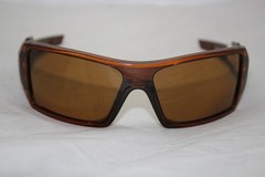 Oakley Oil Rig Sunglasses 12-954 Polished Rootbeer/Dark Bronze 100% UV Polarized