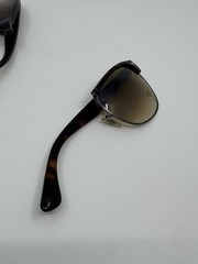 Ray-Ban Clubmaster Unisex Adults Square Sunglasses – RB4175 (broken frame)
