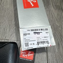 Ray-Ban Justin Matte Black Frame Light Grey Gradient Dark Grey RB4165 601/ 8g 54