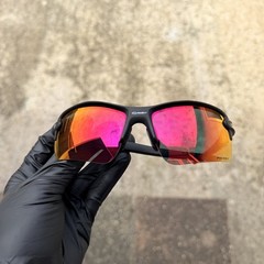 Oakley Flak 2.0 XL Prizm Polarized Sunglasses Black Frame/Red Lenses