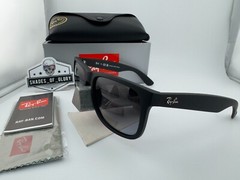 RAY-BAN JUSTIN RB4165 622/T3 RUBBER BLACK GRADIENT GREY POLARIZED SUNGLASSES 54