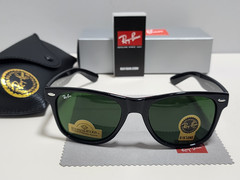 Ray-Ban Wayfarer RB2140 Sunglasses Glossy Black Frame Glass Green Lens 50mm