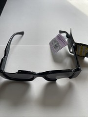 LOT 6 UV Protection Sunglasses In Distinctive Style