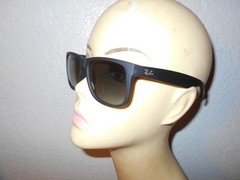 Ray Ban RB 4165 Justin 622/T3 Matte Black Frame Gray Polarized Sunglasses