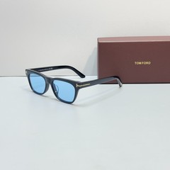 Tom Ford TF1362 Square Sunglasses Black Frame Blue Lens Unisex New w/ Box