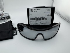 OAKLEY OIL RIG POLISHED BLACK SILVER GALAXY POLARIZED SUNGLASSES CHROME OO9081