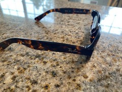 Ray-Ban New Wayfarer Classic Unisex Sunglasses – Tortoise/Green Classic CRACKED