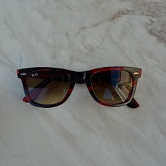 Ray-Ban Wayfarer RB2140 1362/85 50mm 50-22 150 3N Tortoise Bio-Acetate Sunglasse