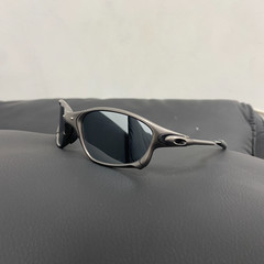 Oakley Juliet 2.0 X-Metal Polarized Sunglasses Gray Frames Silver Lens Vintage
