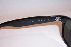 New RAY BAN Sunglasses WAYFARER 2132 901 BLACK/GREEN 52mm AUTHENTIC