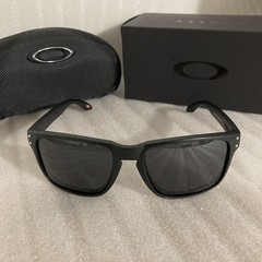 Oakley Holbrook XL Sunglasses Black Lenses PRIZM polarized New With Case