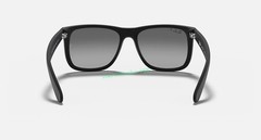 Ray-Ban Justin RB4165 622/T3 Matte Black Grey Gradient Polarized Sunglasses 54mm