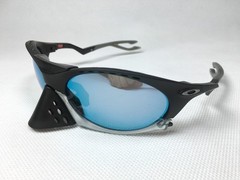 Oakley PLANTARIS Sunglasses OO9437-0136 Black Frame Polarized Blue Lens
