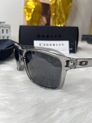 Oakley Holbrook Polarized Sunglasses Transparent Grey Frame Black Lens UV400 New