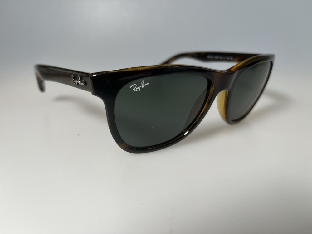 Authentic Ray-Ban RB 4184 710/51 54-17 -145 2N Sunglasses | 54mm