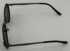 Guess Sunglass Mens Shiny Gunmetal / Metal Aviator, Smoke Flash Lens GF0194 8C