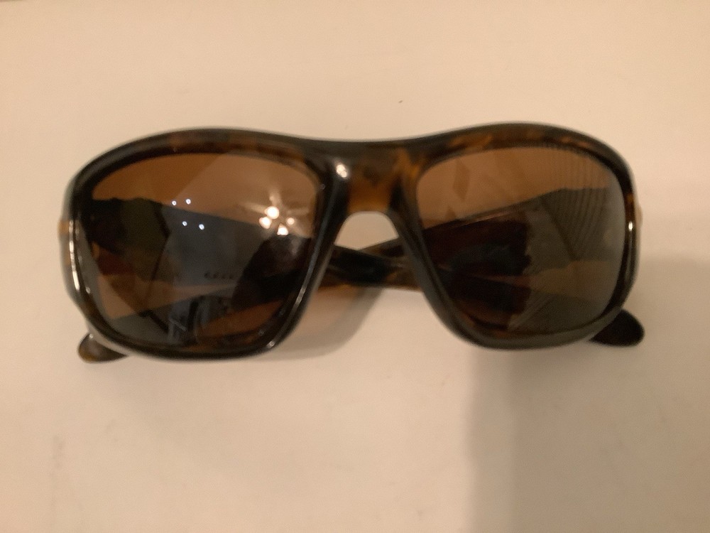 Oakley Ten-X Sunglasses Made In USA Polarized & Scratch Resistant Lenses used