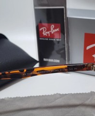 Ray-Ban RB3016 Clubmaster Sunglasses Tortoise Shell Frame Glass Green Lens 51 mm