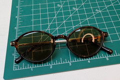 Vintage Brown Tortoise Round Oval Sunglasses with Gold Tone