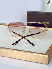 Sunglasses Unisex 𝗧𝗼𝗺 𝗙𝗼𝗿𝗱 Mod ：Warren-02（TF867 Size ：63口12-135