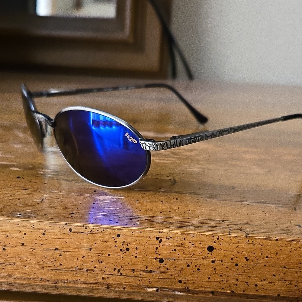 Vintage Retro Mens Revo 1111/011 H20 Sunglasses Gunmetal Python Pattern Frame