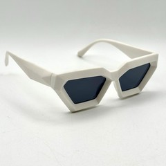 Fashion Geometric Sunglasses White Modern Style Designer Frame & Black Lenses