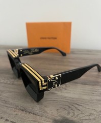 Louis Vuitton 1.1 Millionaires Sunglasses Black Gold Z1165W Authentic