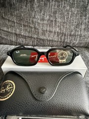 Ray-Ban Zuri RB4455 Unisex Sunglasses Black/Green G-15 Lens 52mm