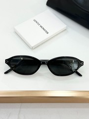 New Gentle Monster Model La Cha Sunglasses Size 53-20-146 With Case