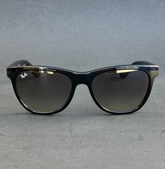 RAY BAN RB4184 Polished Black / Light Grey 54 17 145
