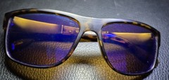 Pugs, Unisex Adult Tortoise Shell Polarized Square Sunglasses W/ Slight Wrap T1